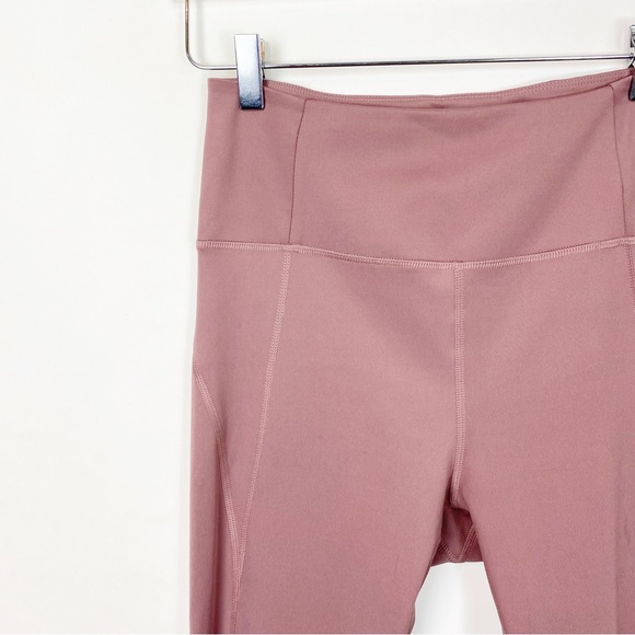 Girlfriend Collective Compressive Tight in Dusty Rose Primrose - Picture 4 of 7